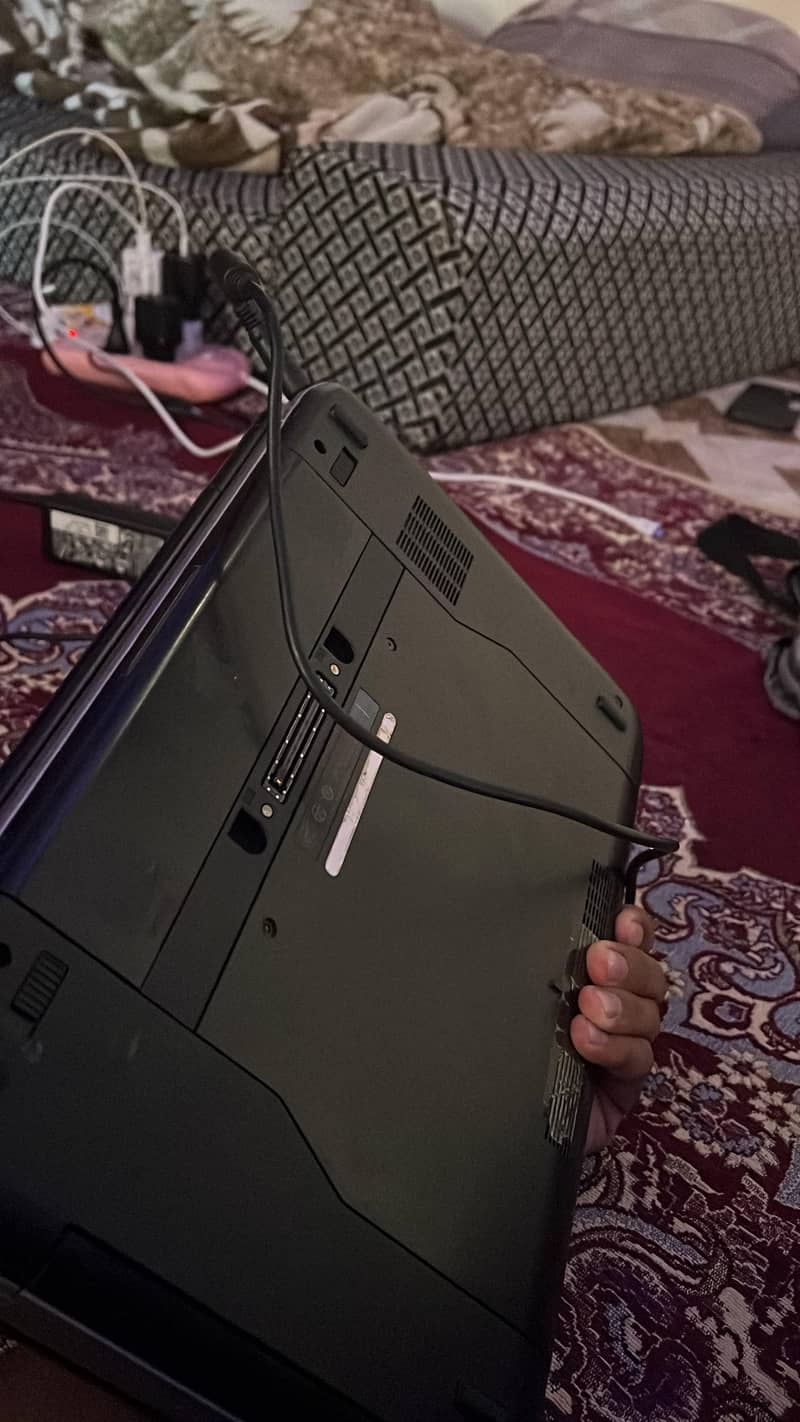 Dell Latitude E5430 3