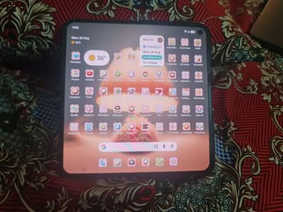 Google Pixel 9 Pro Fold like new
