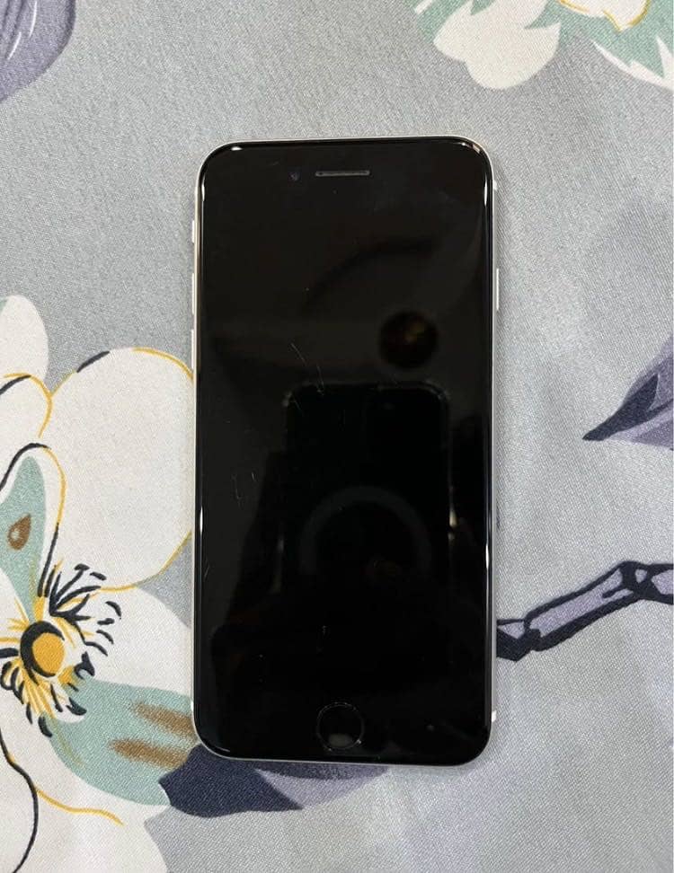 Apple iPhone SE 5