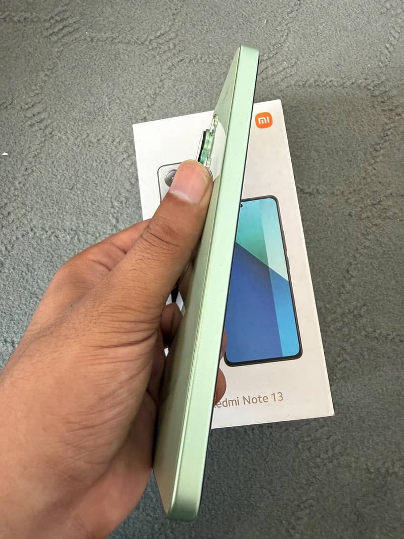 Xiaomi Redmi Note 13 6