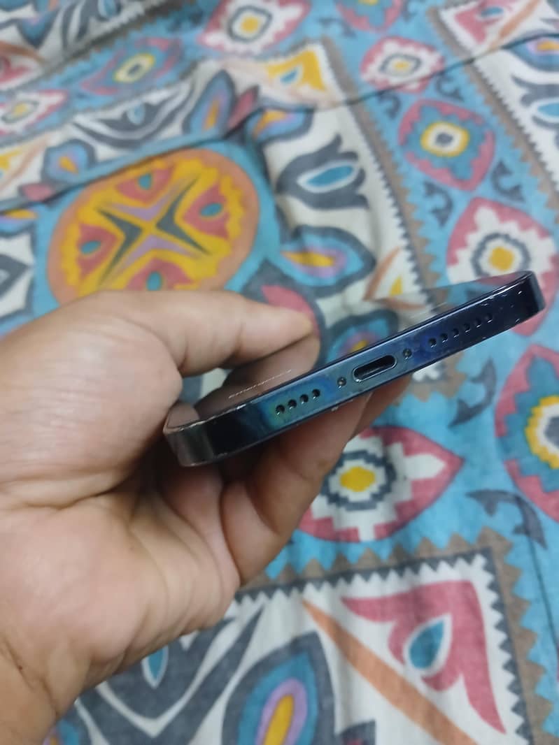 Apple iPhone 12 Pro Max 2