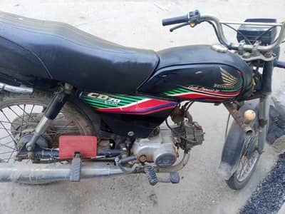 Honda CD 70 2017 Model black color