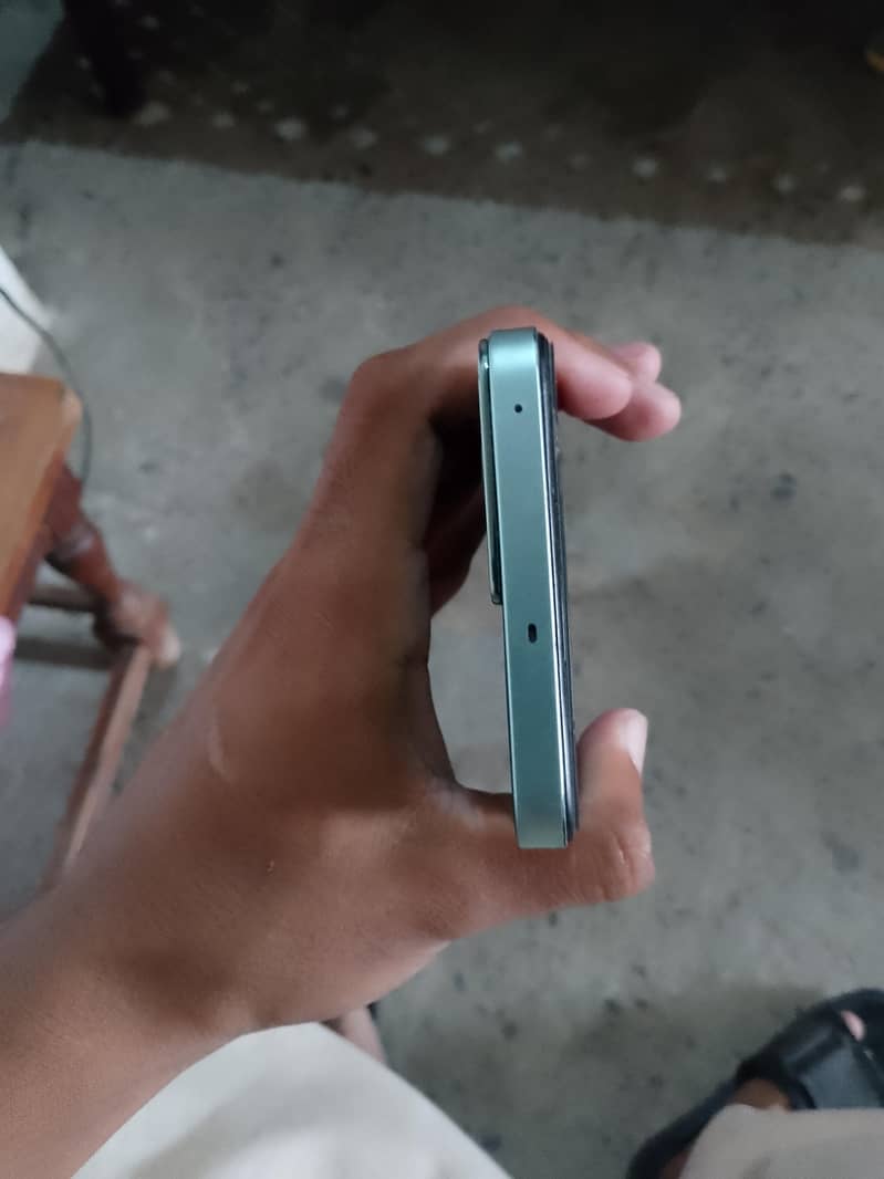 One Plus 10R 3