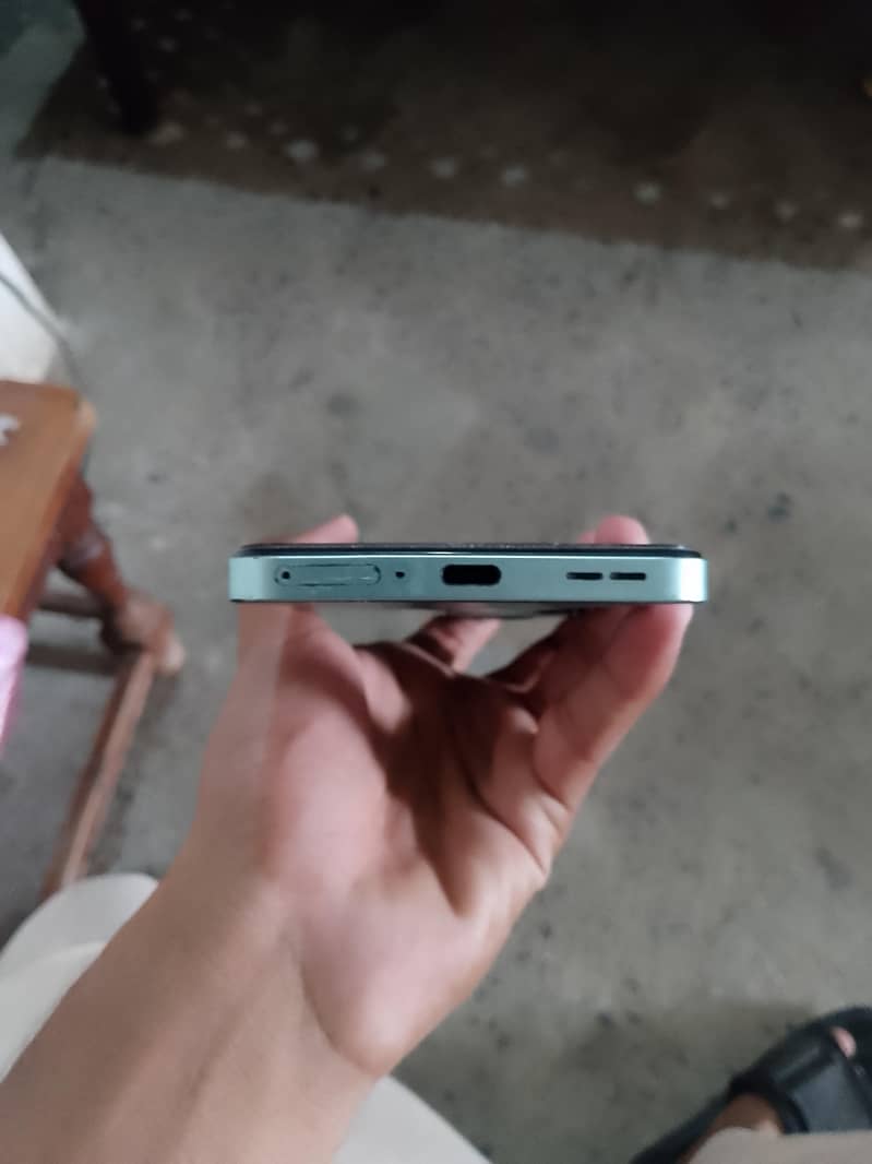 One Plus 10R 4