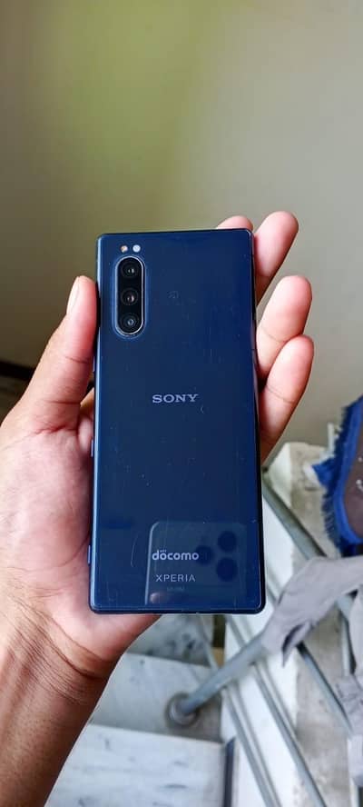 Sony Xperia 5