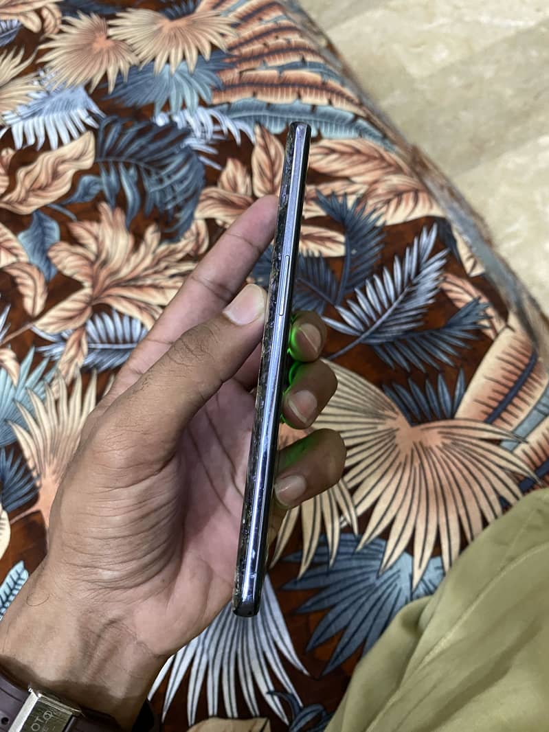 One Plus 9 pta 4