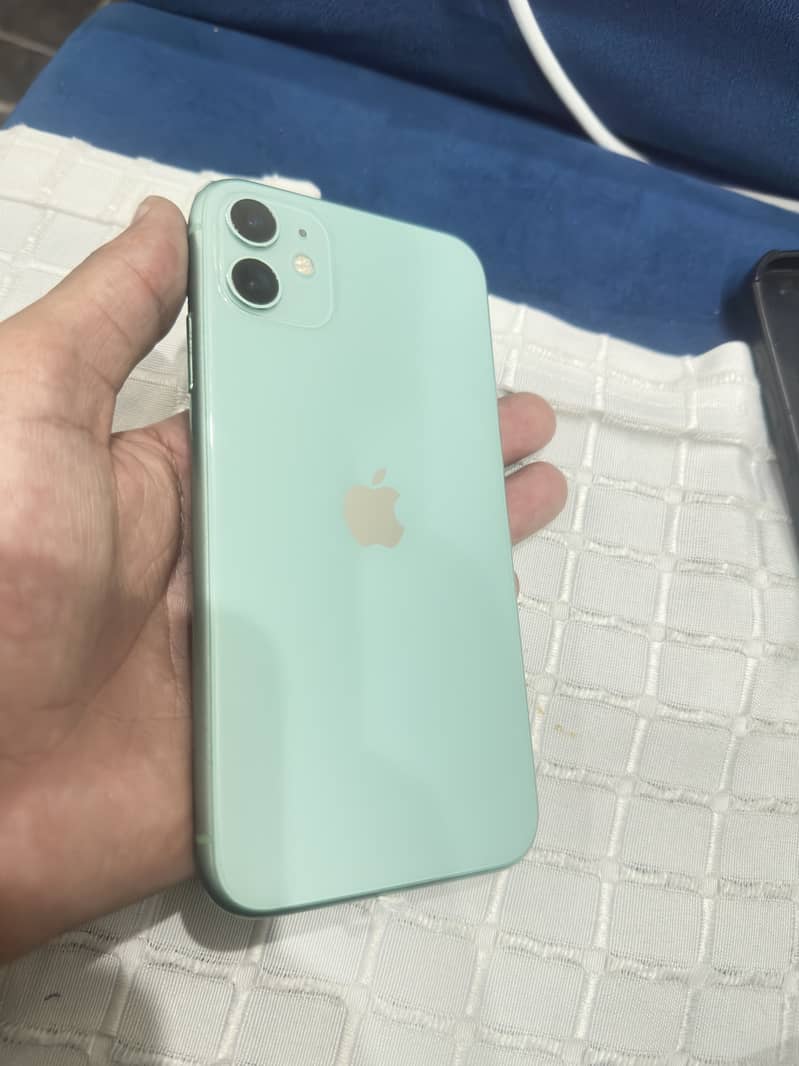 iPhone 11 1