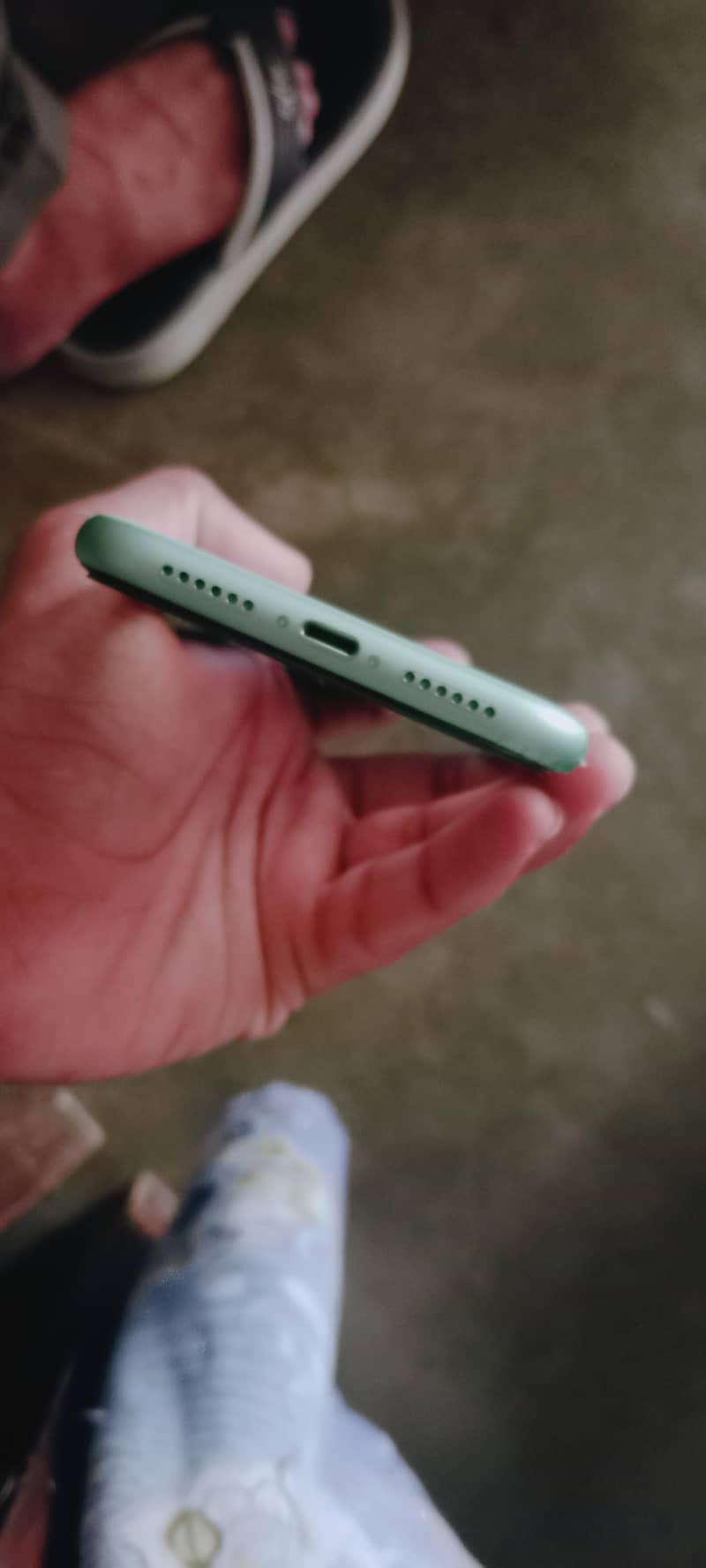 Apple iPhone 11 3