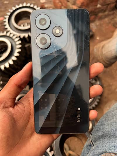 Infinix Hot 30