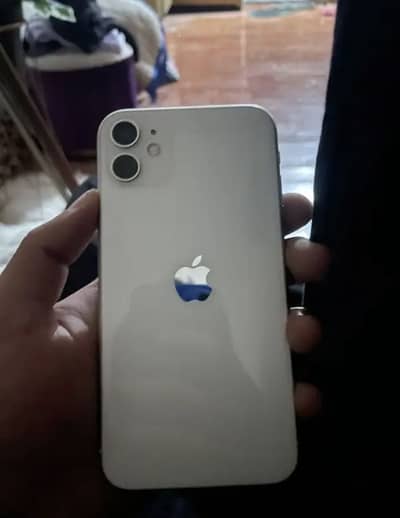 Apple iPhone 11
