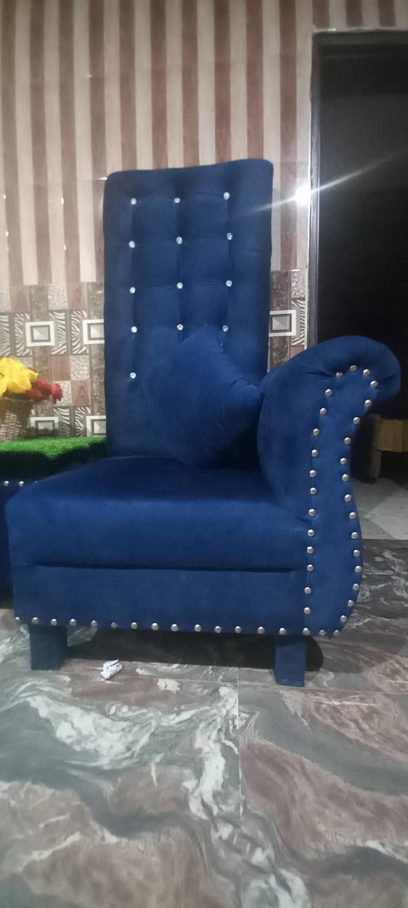 two seater and table 1
