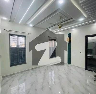 Upper Portion For Sale In Rs. 11800000