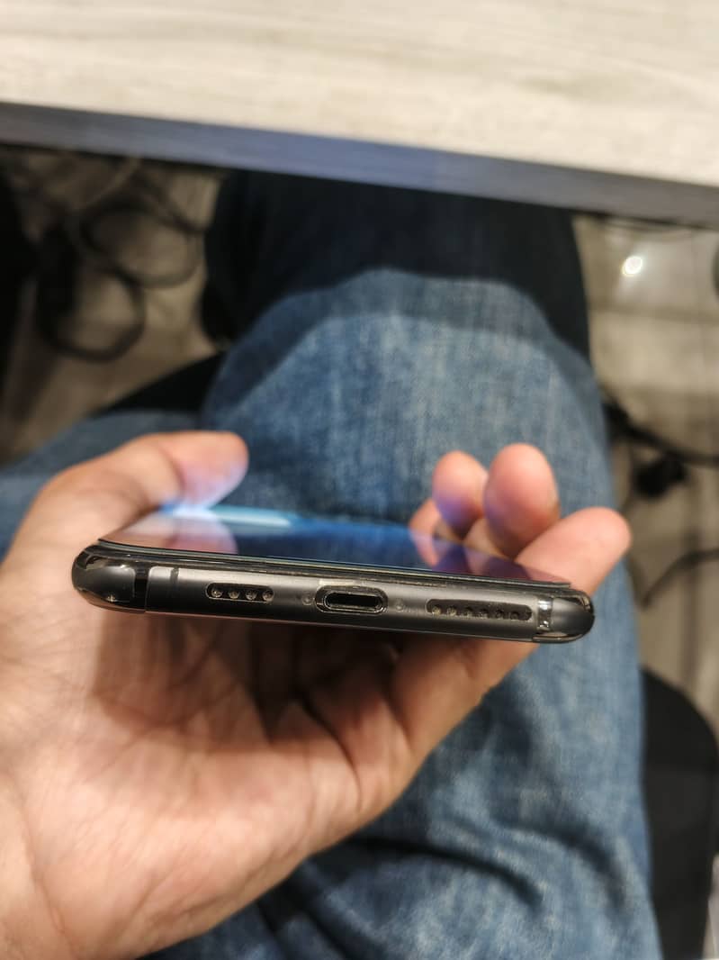 11 pro max 6