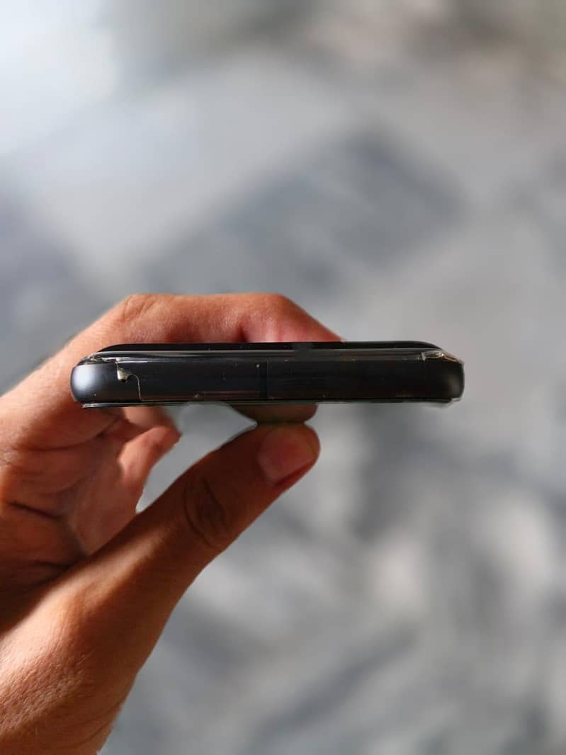 Google Pixel 8 2
