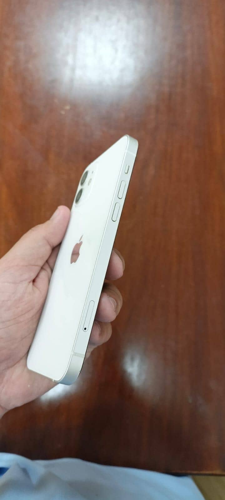 Apple iPhone 12 3