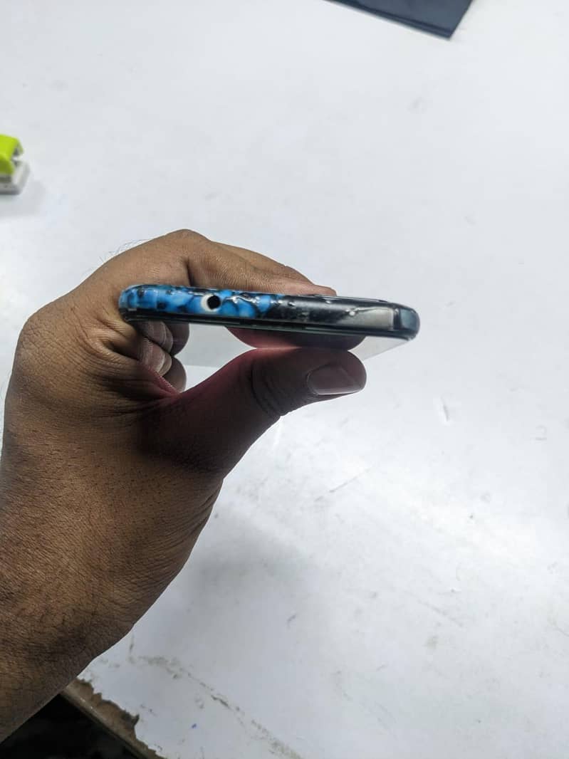 Google Pixel 4a 4