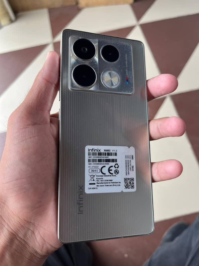 Infinix Note 40 0