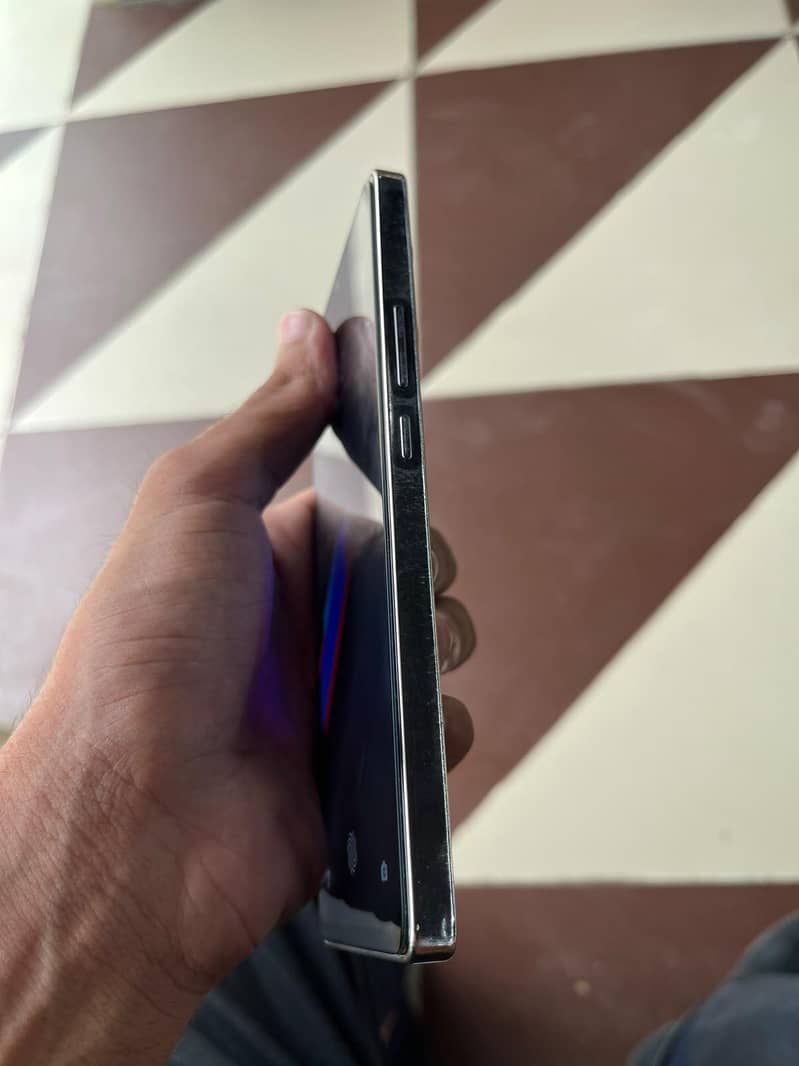 Infinix Note 40 4