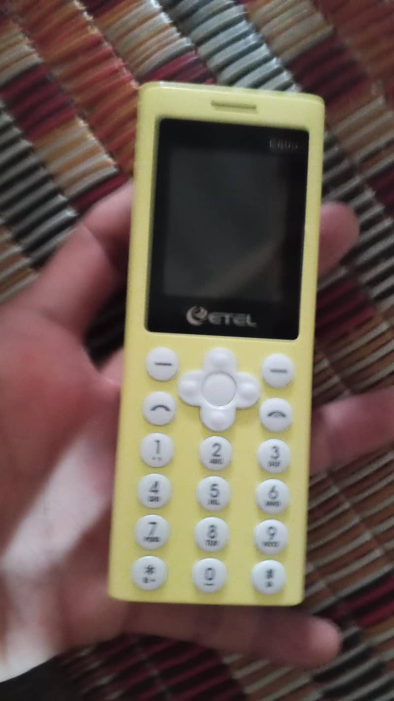 Etel E800 3