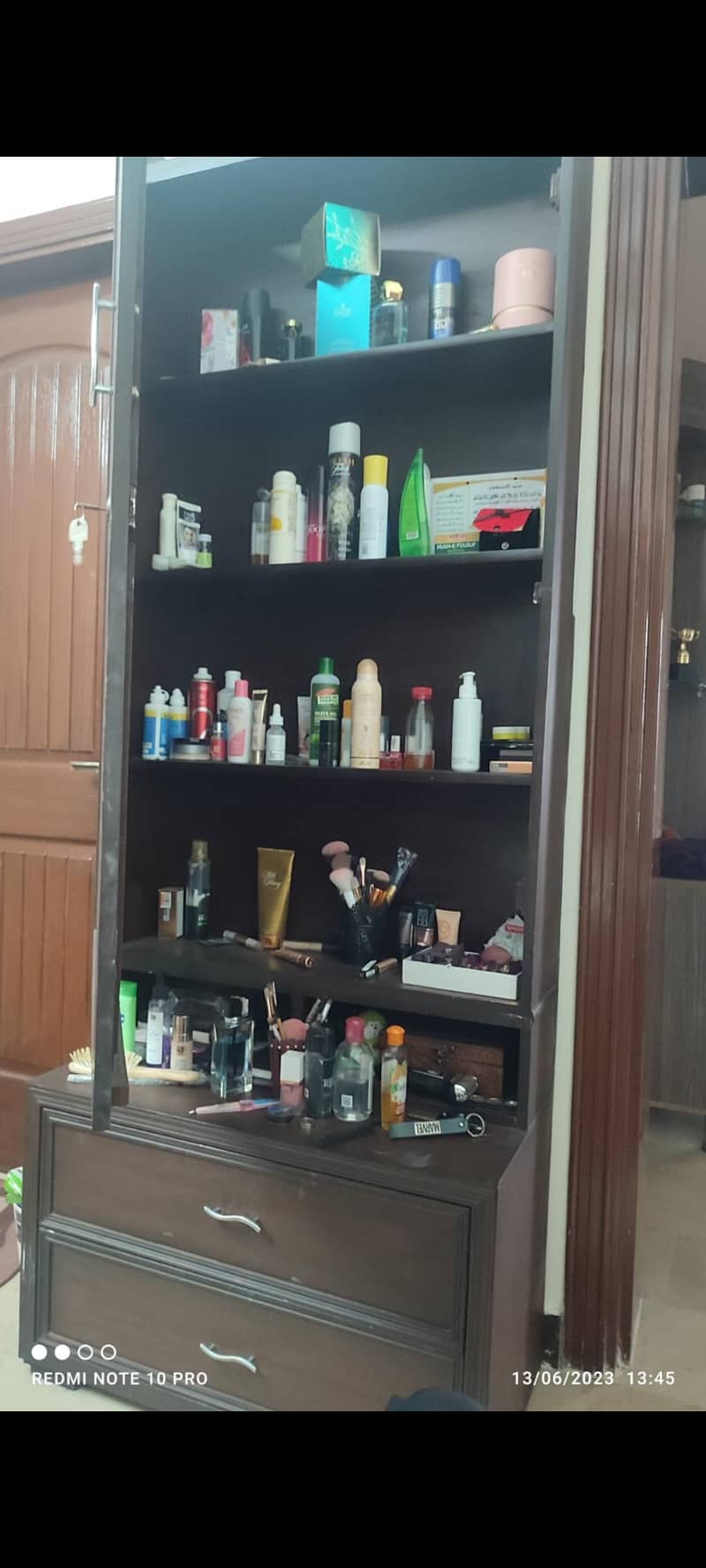 dressing table 0