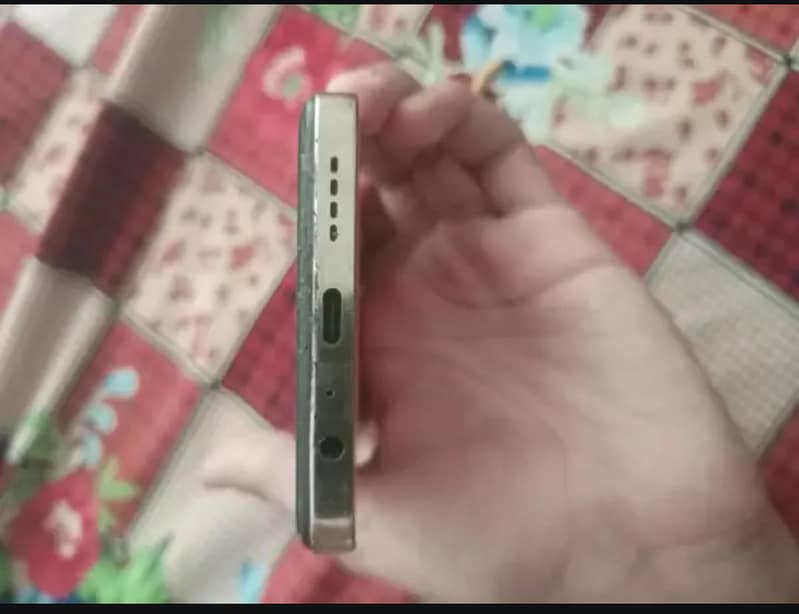 Infinix Note 30 6