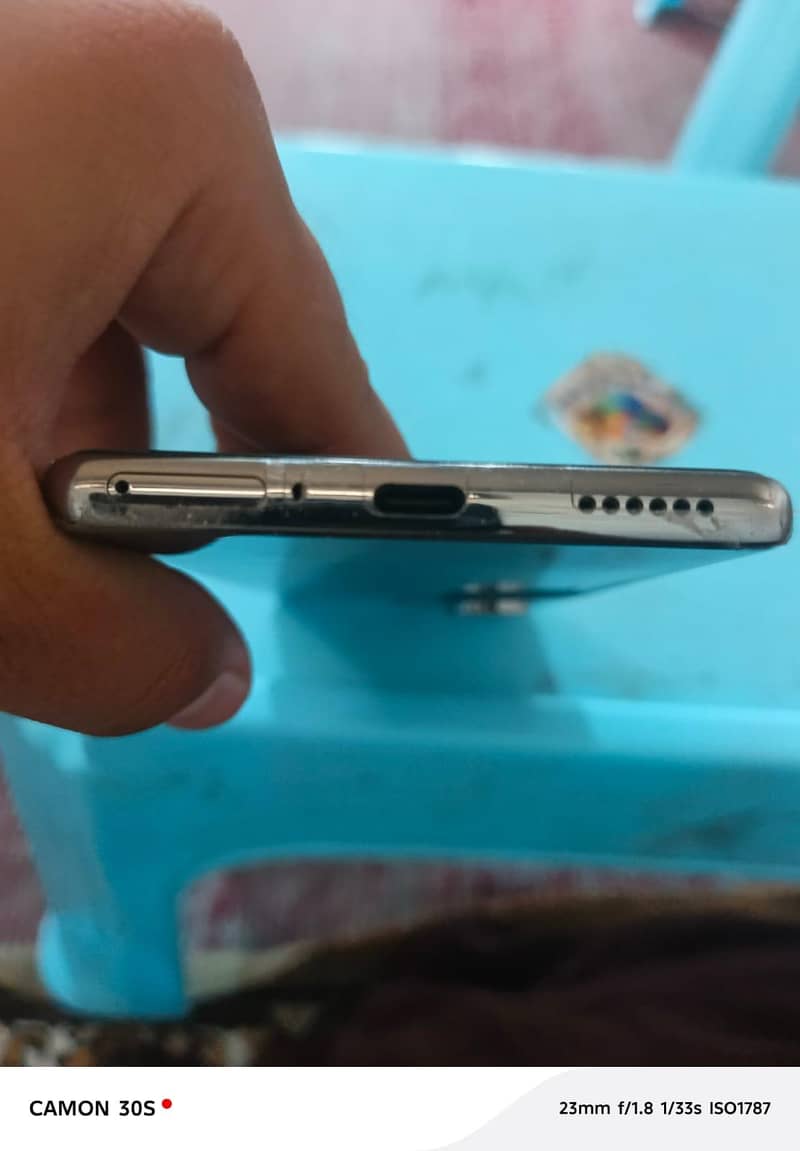 Tecno CAMON 40 Pro 8