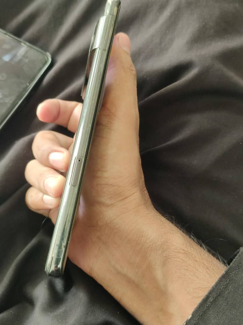 Google Pixel 7 Pro 2