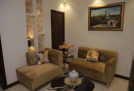 Ready To Buy A Flat 850 Square Feet In Bahria Town - Sector E