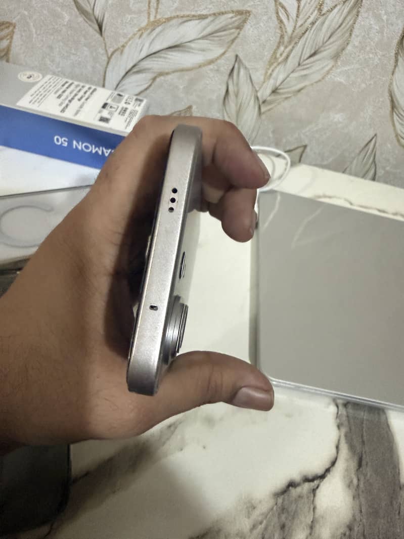 Tecno camon 50 5