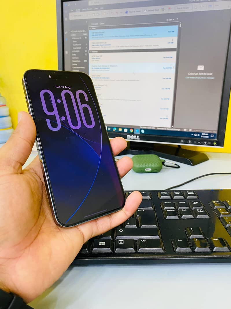 Apple iPhone 14 Pro Max 2