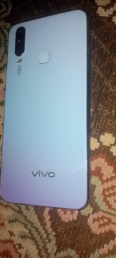 Vivo Y17