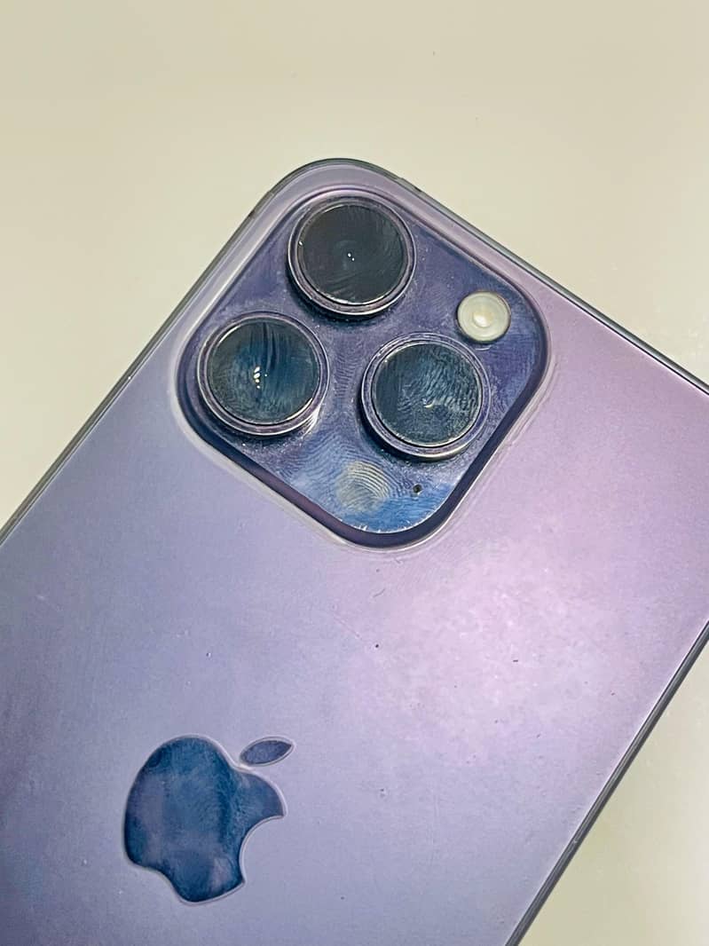 Apple iPhone 14 Pro Max 8