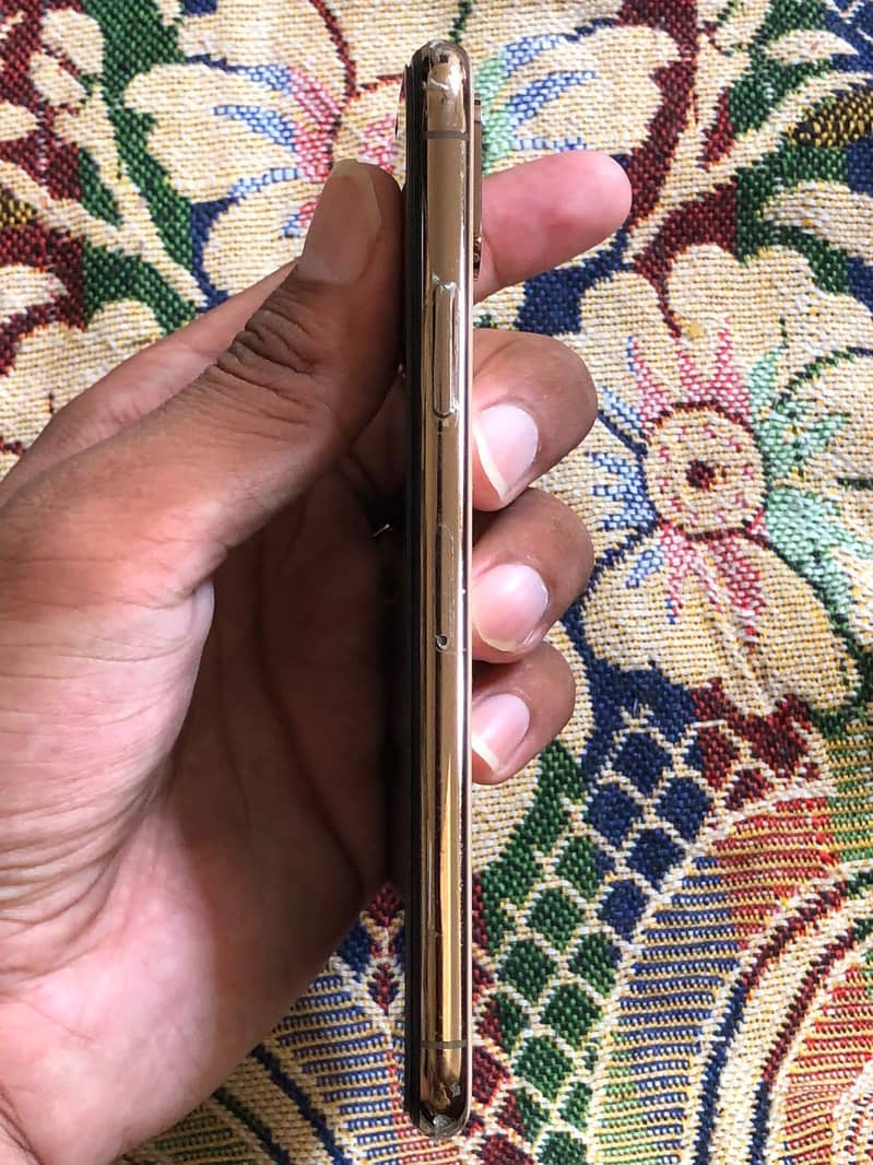 Apple iPhone XS 2