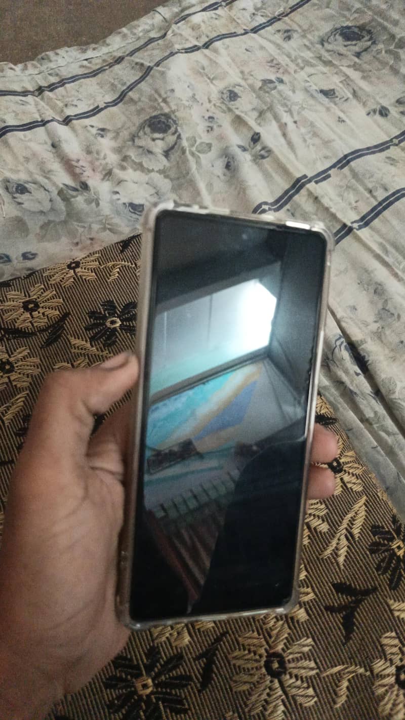 Tecno CAMON 30 0