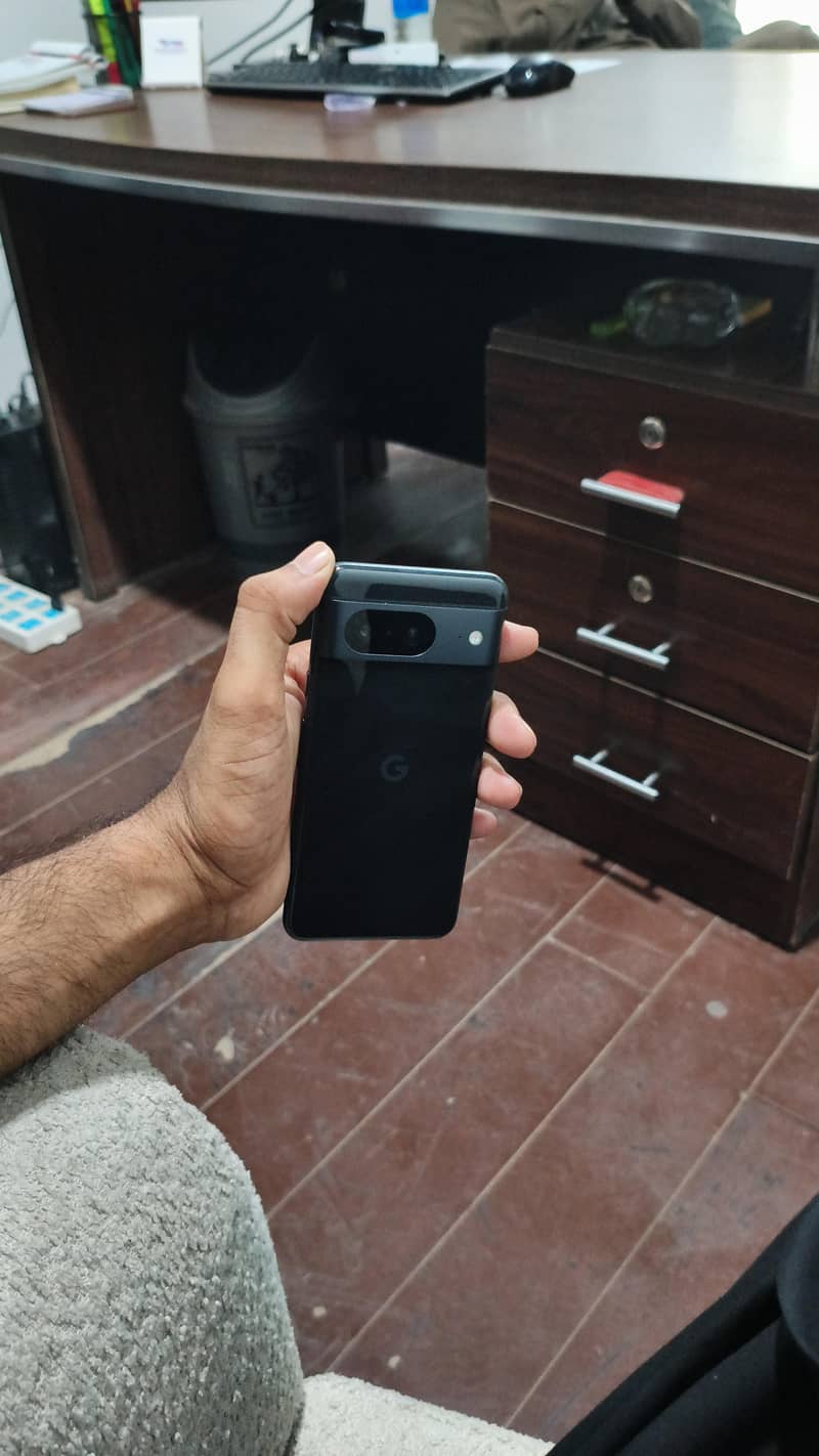 Google Pixel 8 0