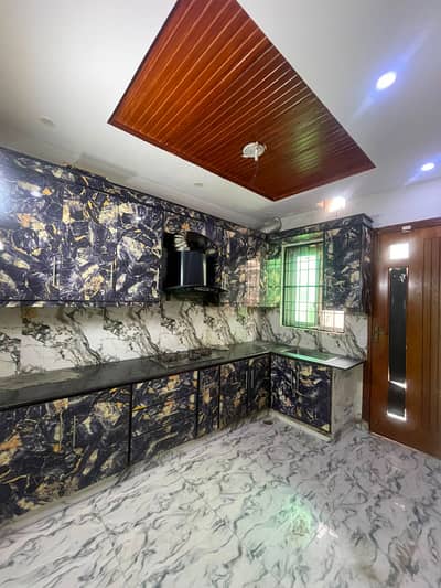 I RENT OUT A 5 MARLA HOUSE IN BAHRIA ORCHARD LAHORE. FOR VISIT AND DETAILS CONTACT ASAP