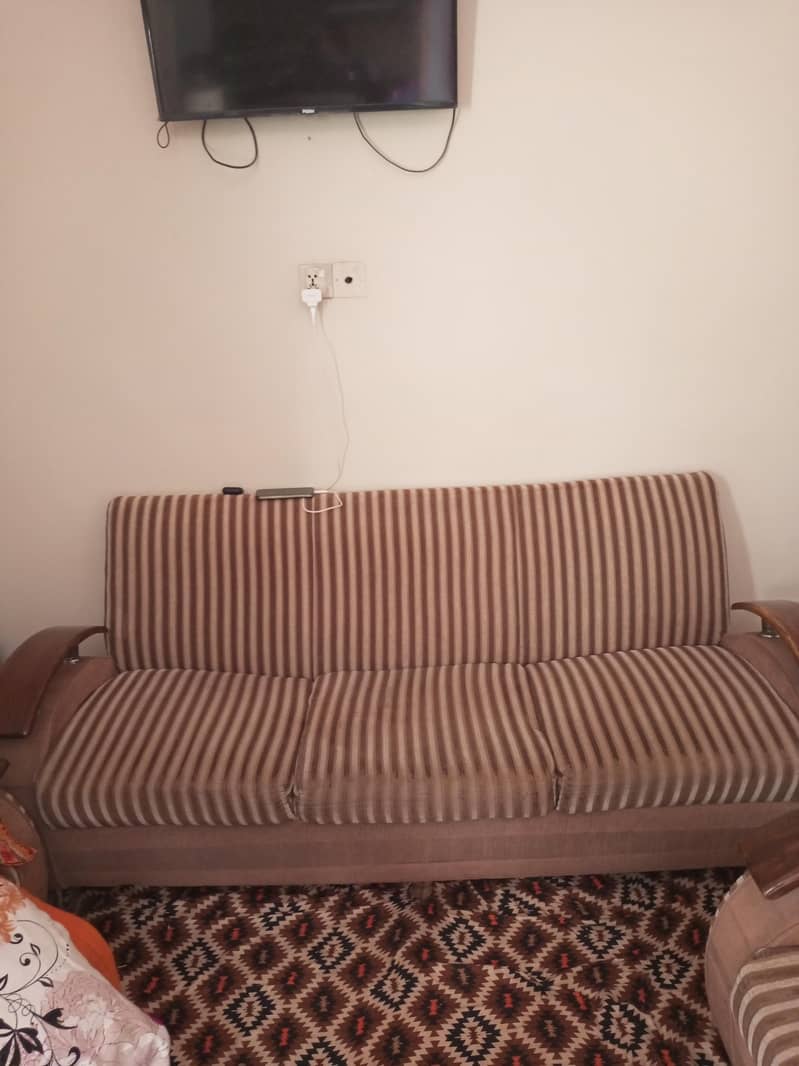 sofa set 1