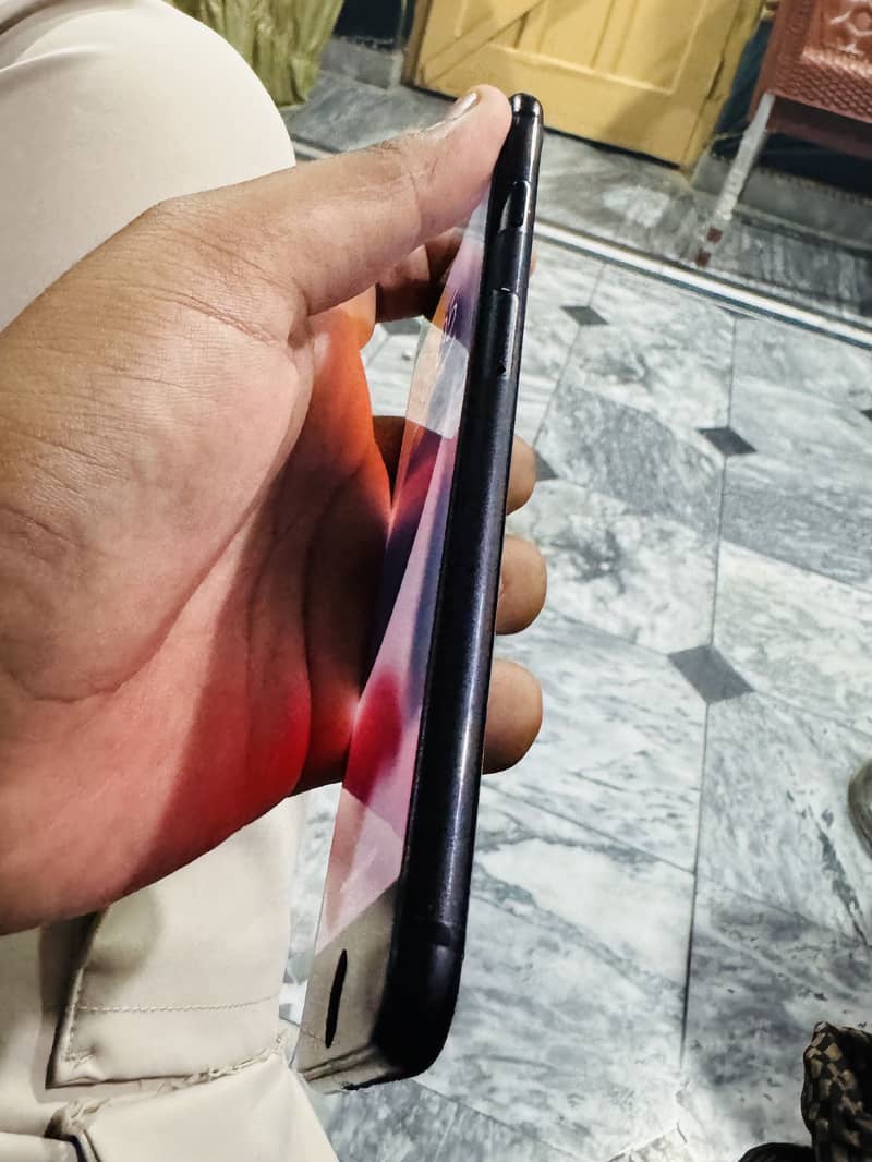Apple iPhone 7 Plus 4