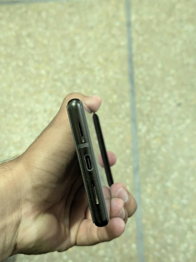 Google Pixel 6 5