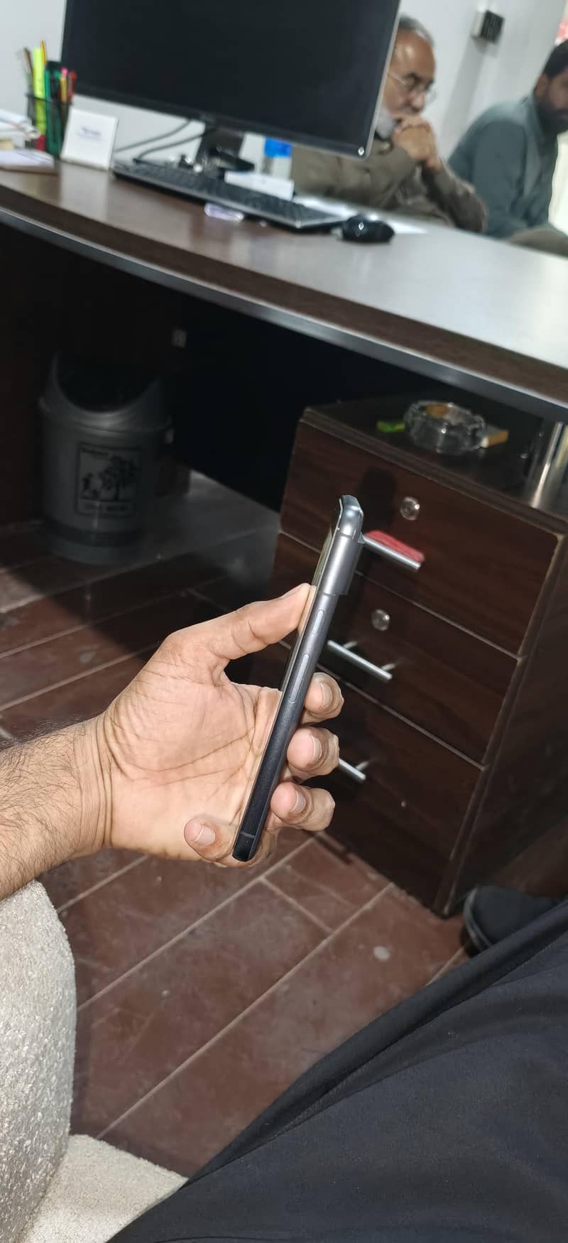 Google Pixel 8 5