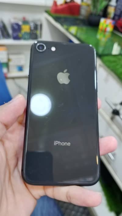Apple iPhone 8