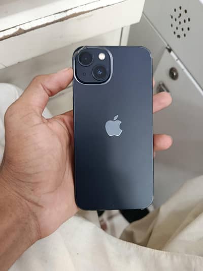 Apple iPhone 13