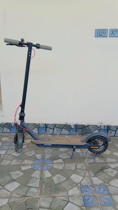 Aovo Pro ES80 Electric Scooty For Sale