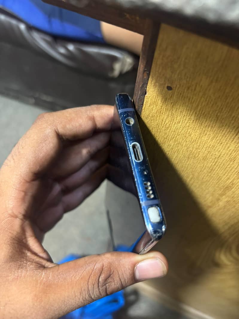 Samsung Mobile Note 9 3