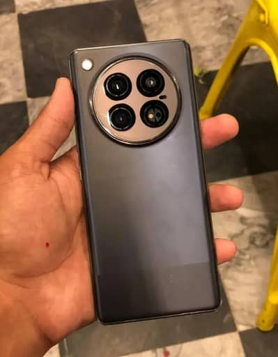 INFinix ZeRo 40 8+5/256