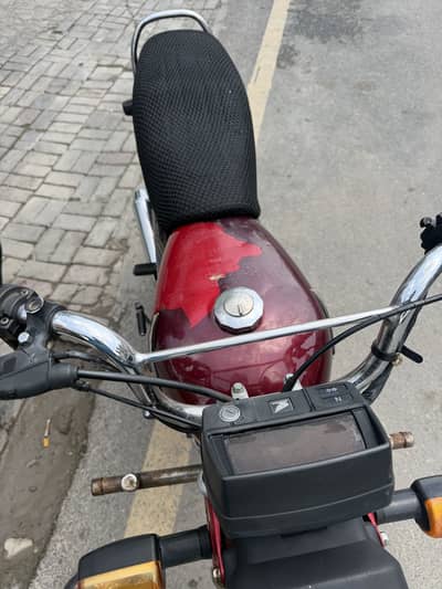 CD model 2021 for Sale
