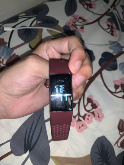 FITBIT CHARGE 4