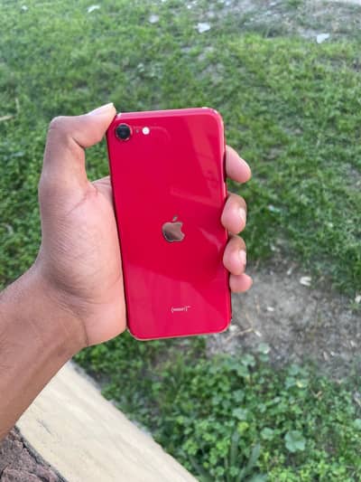 Apple iPhone SE