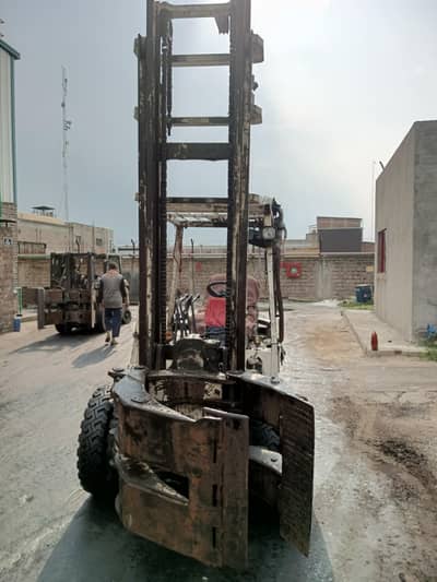 3 ton Mitsubishi clamp lifter