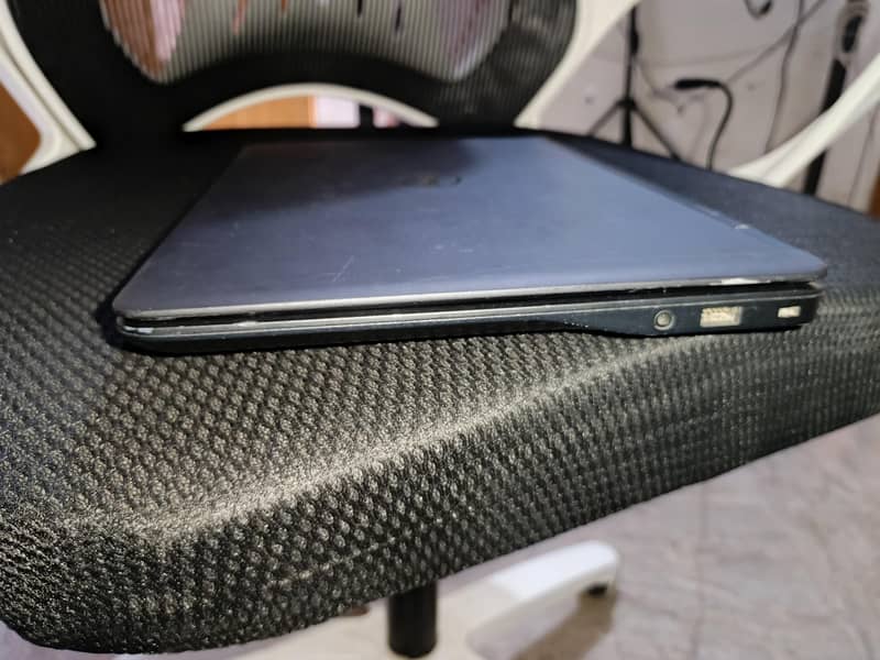 Dell i7 5th generation(2gb Nvidia GPU) 2